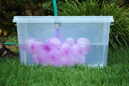 Self Tying Water Balloons